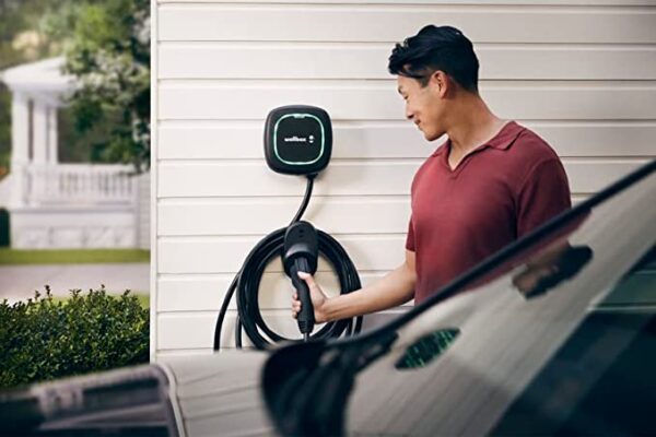 Electric Vehicle Charger - Wallbox Pulsar